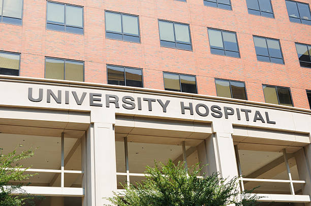 istock University Hospital Sign 183033555