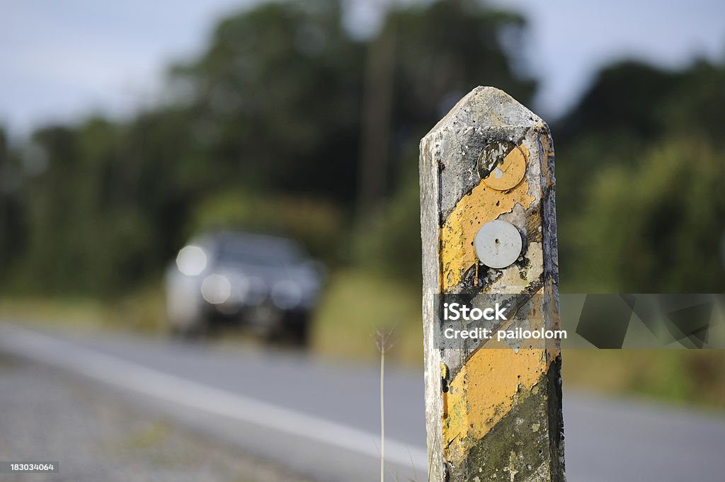 Milestone - Photo de Bord de route libre de droits