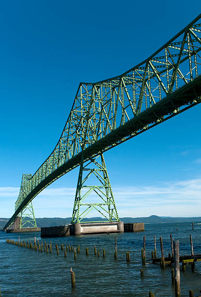 애스토리아 구름다리 - astoria washington bridge 뉴스 사진 이미지