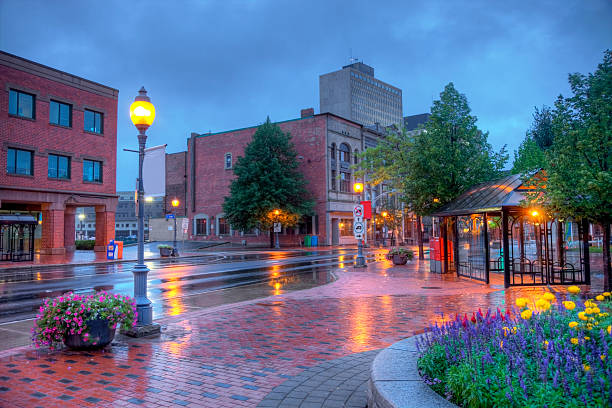 Rainy Day in Moncton Moncton, with a population of 64,128, and a metro population of 126,424, is the most populous census metropolitan area (CMA) in New Brunswick, Canada new brunswick canada photos stock pictures, royalty-free photos & images