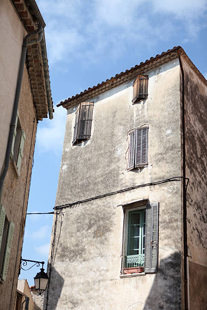 istock Old french houses 183039672