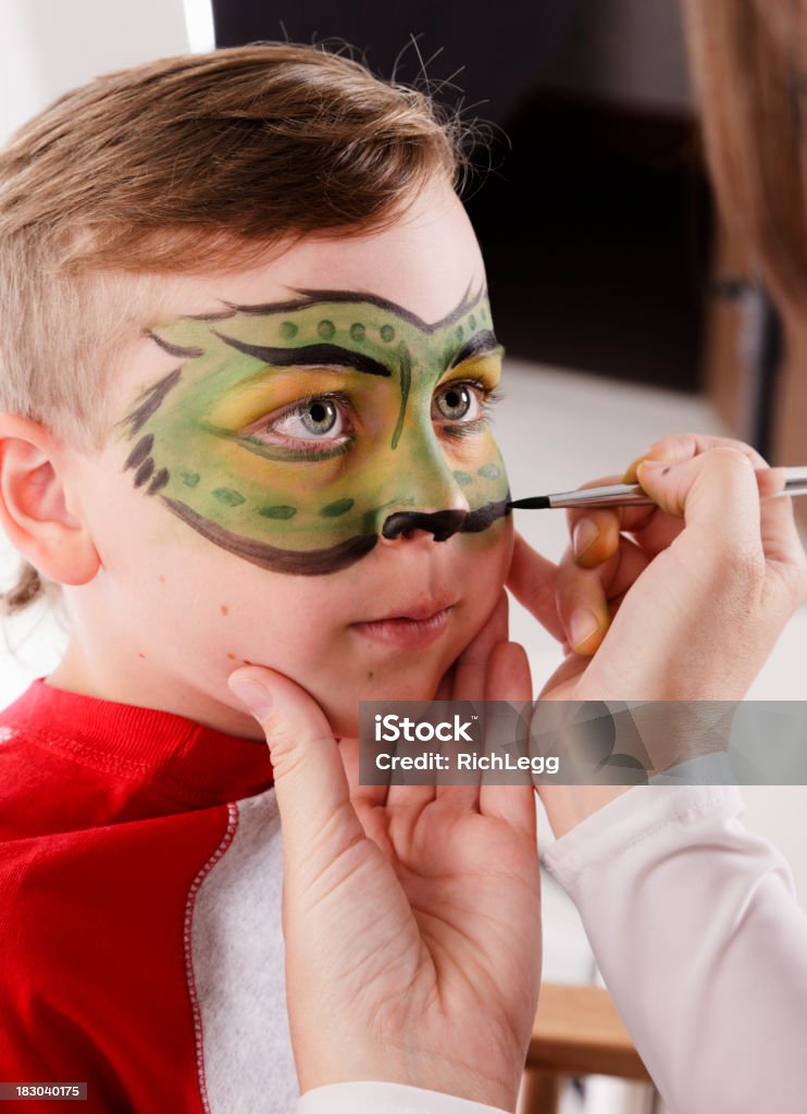 Jovem rapaz com cara pintada - Royalty-free Cabelo Louro Foto de stock