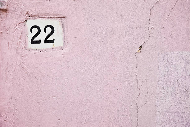 istock 22, Street Number On The Wall 183042432