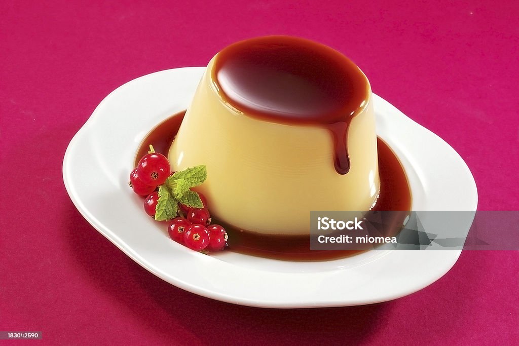 Flan - Foto de stock de Flan libre de derechos