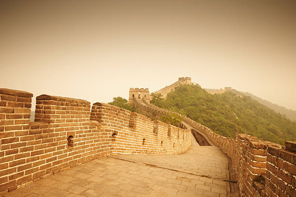 istock Great Wall of China 183042779