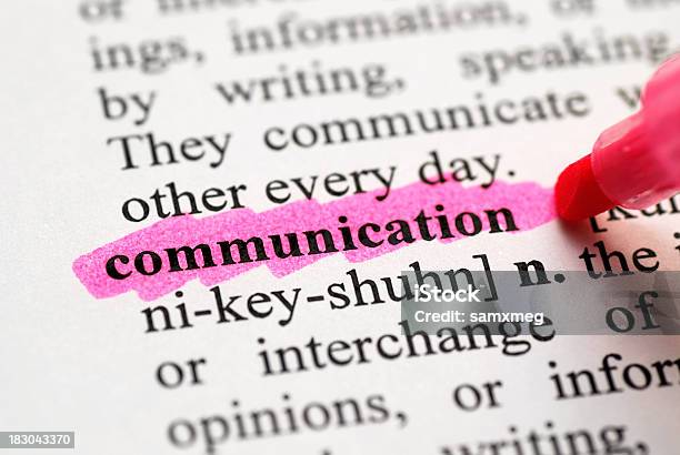 Comunicação Realçado No Dicionário - Fotografias de stock e mais imagens de Comunicação - Comunicação, Marcador Fluorescente, Palavra Única
