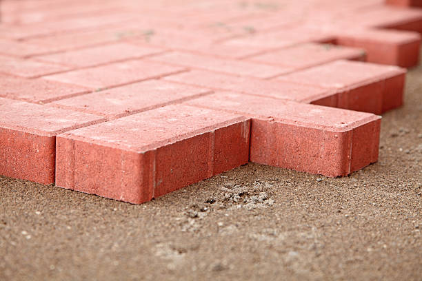 novo bloco pavimentação - driveway brick paving stone interlocked imagens e fotografias de stock