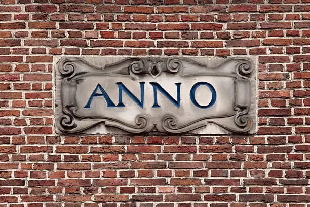 the word ANNO on the wall of an old building