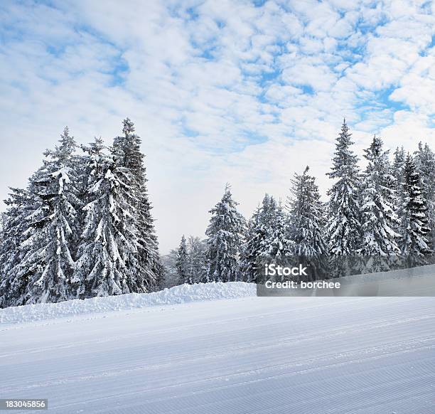 Winterlandschaft Stockfoto und mehr Bilder von Abgeschiedenheit - Abgeschiedenheit, Anhöhe, Arktis