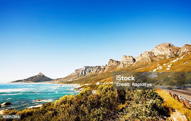 Passe O Twelve Apostles Para A Cidade Do Cabo E Leões Cabeça - Fotografias de stock e mais imagens de Ao Ar Livre
