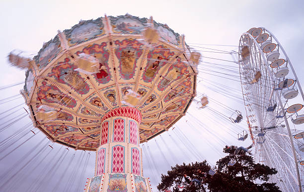 istock Traditional Chain Swing Ride in full motion 183050946