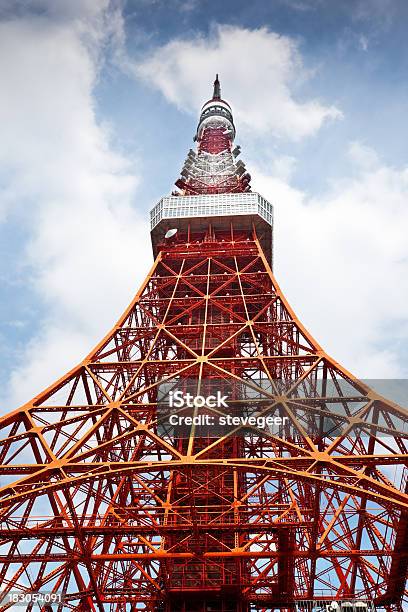 Foto de Torre De Tóquio Abaixo e mais fotos de stock de Arquitetura - Arquitetura, Capitais internacionais, Característica arquitetônica