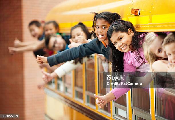 Torna A Scuola - Fotografie stock e altre immagini di Afro-americano - Afro-americano, Allegro, Allievo