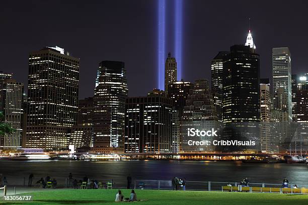 11 Września World Trade Center Memorial Światła New York 2006 - zdjęcia stockowe i więcej obrazów 11 wrzesień 2001 r.