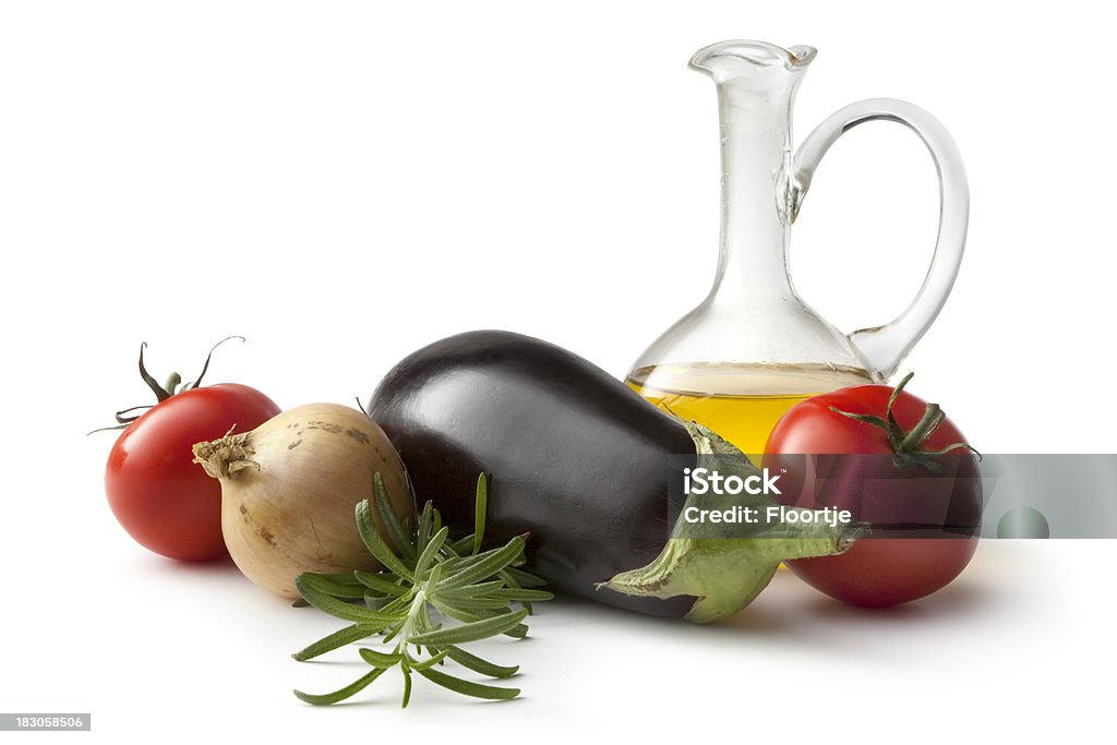 Zutaten: Aubergine, Olivenöl. Tomaten, Zwiebeln und Rosmarin - Lizenzfrei Aubergine Stock-Foto