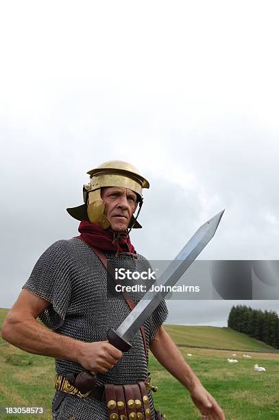 Roman Exército - Fotografias de stock e mais imagens de Centurião - Centurião, Espada, Armadura - Armadura tradicional