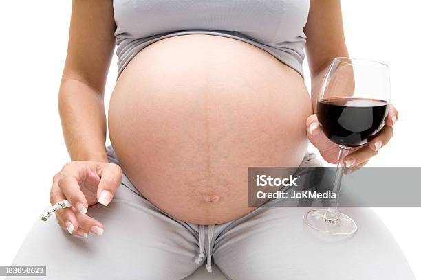 부주의한 임산부 독성 물질에 대한 스톡 사진 및 기타 이미지 - 독성 물질, 붉은 포도주, 여자