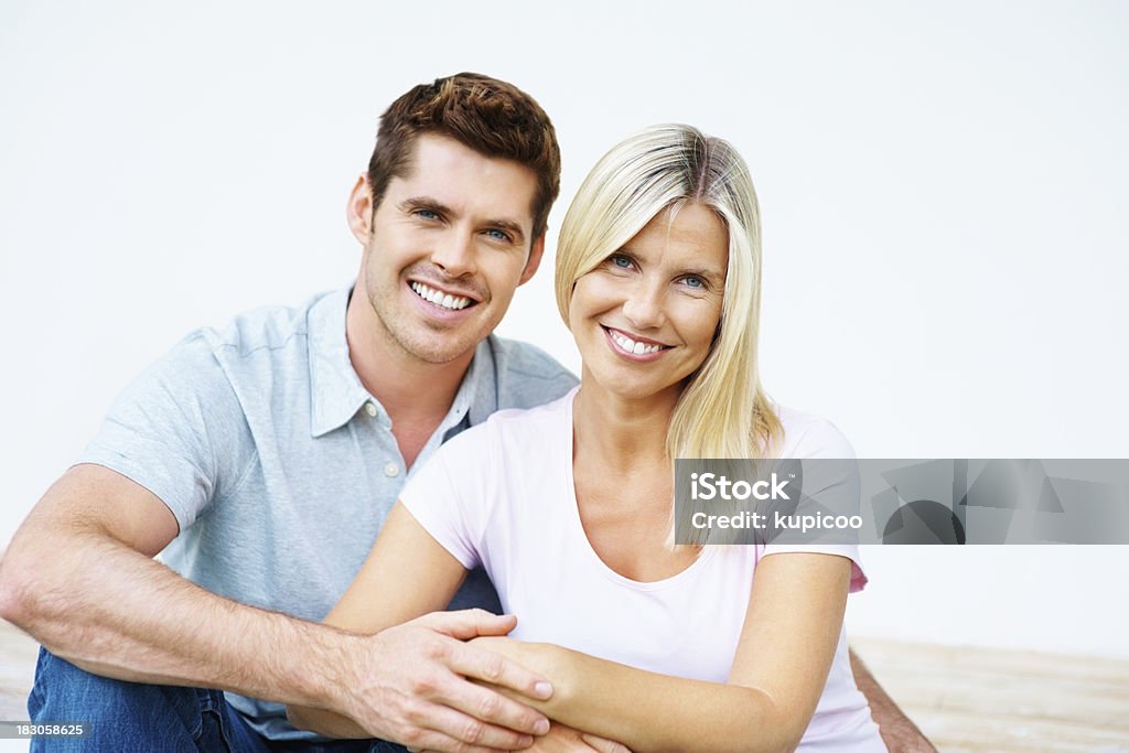 Amantes de meio envelhecido casal feliz juntos - Foto de stock de Adulto royalty-free