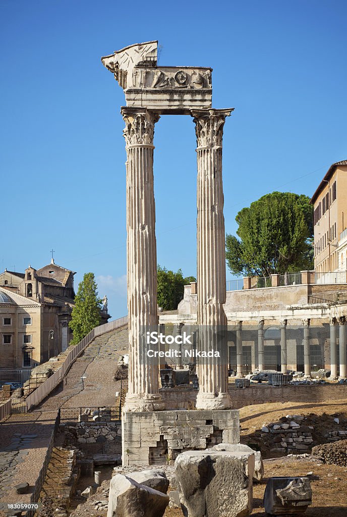 Acient Rome Columns Ancient Columns In Rome Stock Photo - Download Image Now - Ancient ...