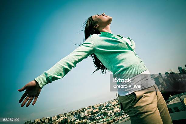 Foto de Liberdade e mais fotos de stock de Adolescente - Adolescente, Adulto, Aspiração