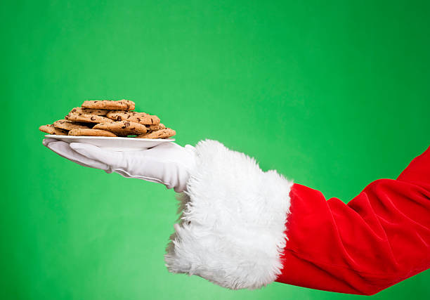istock Santa Claus Cookies 183060241