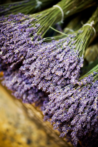 wooden box with dried lavender