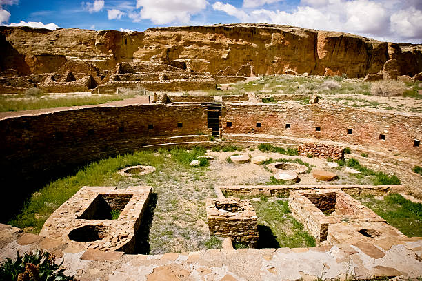 Kiva at the Chaco Culture National Park Large Kiva, or a ceremonial/communal structure created by the indigenous Native American inhabitants in New Mexico. chaco culture national historic park stock pictures, royalty-free photos & images