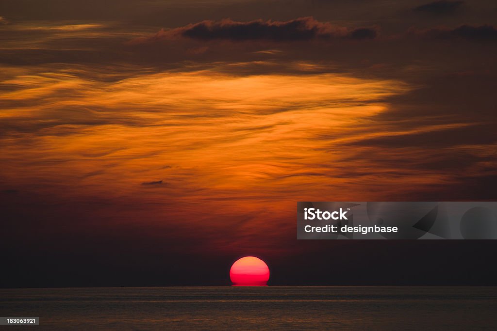 Derreter vermelho pôr do sol - Royalty-free Amanhecer Foto de stock