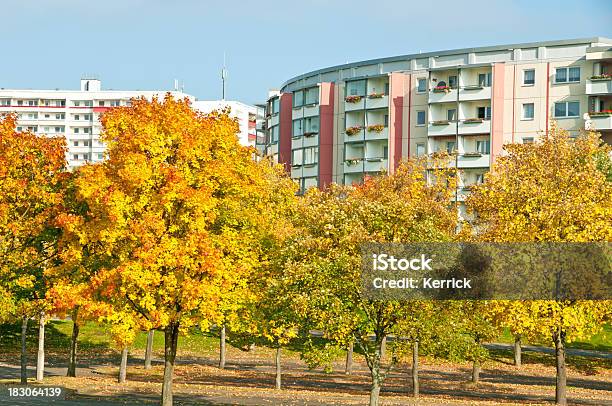 Foto de Apartement Edifícios No Outono Gera A Turíngia Alemanha e mais fotos de stock de Gera
