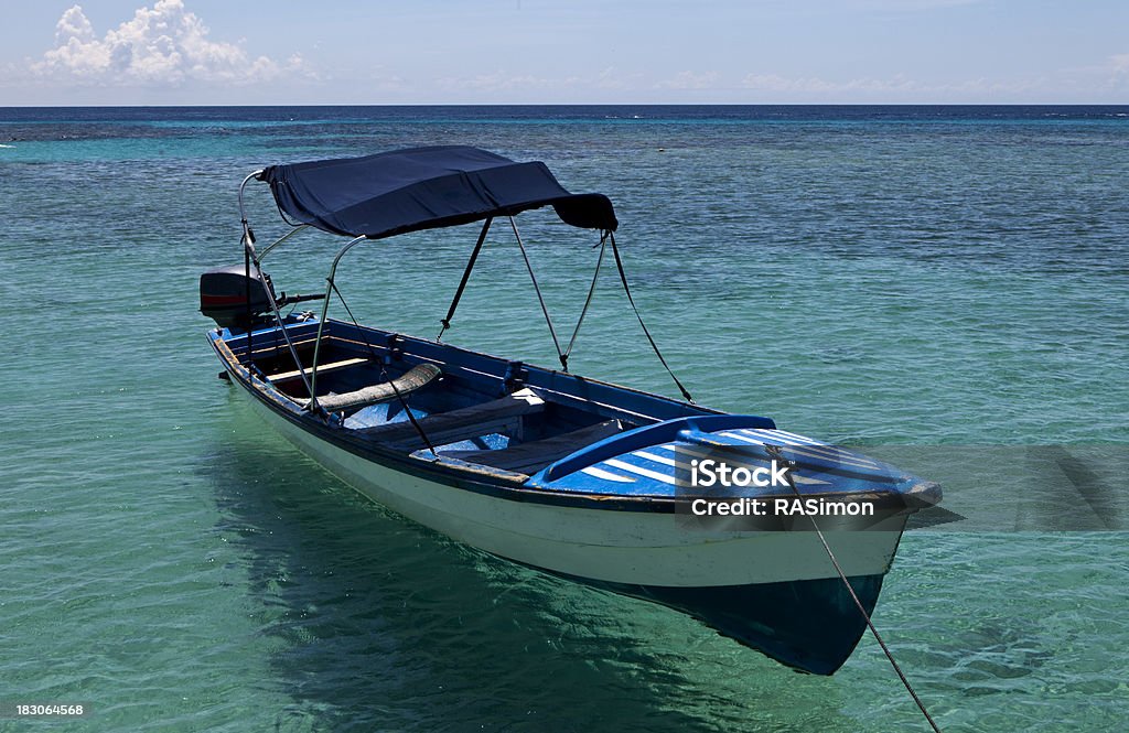 Barco de Mergulho - Royalty-free América Central Foto de stock