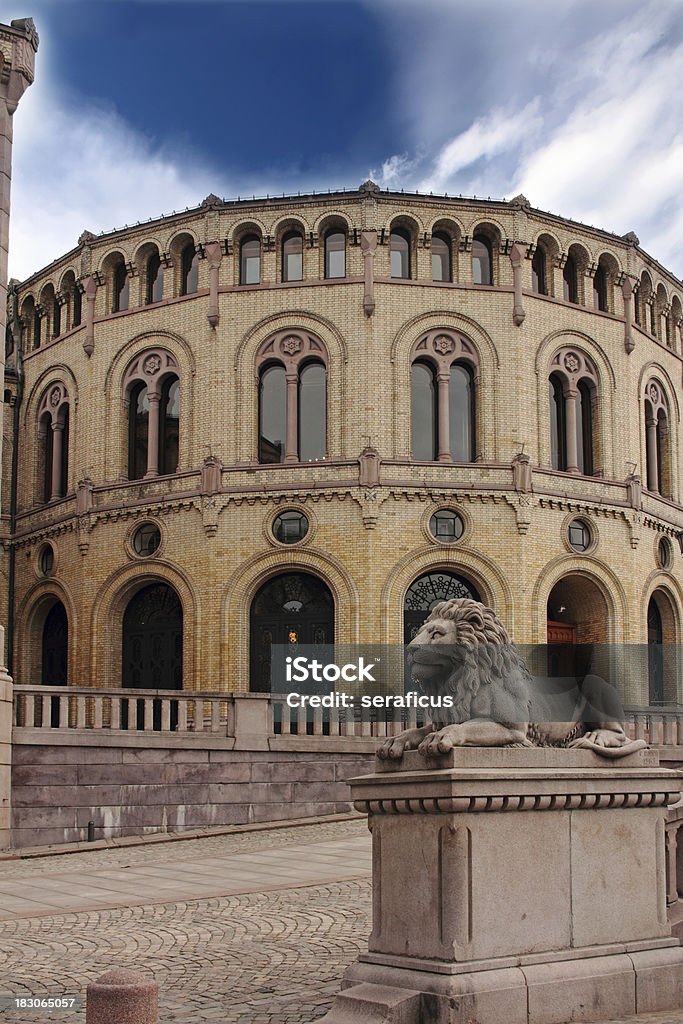 Stortinget Parlamento, Noruega - Foto de stock de Adoquinado libre de derechos