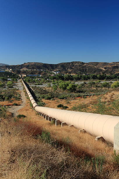 istock Water Pipeline Feeds the Valley Vertical 183065079