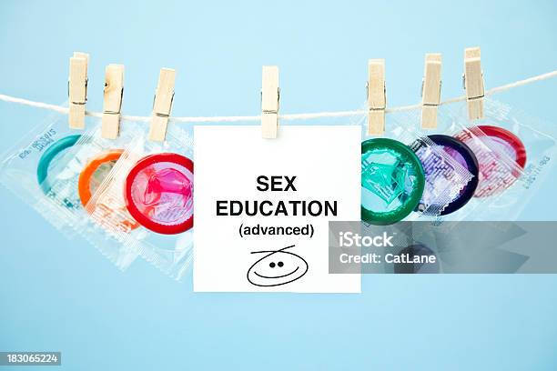 Foto de Educação Sexual e mais fotos de stock de Revista em quadrinhos - Produção artística - Revista em quadrinhos - Produção artística, Arranjo, Beleza