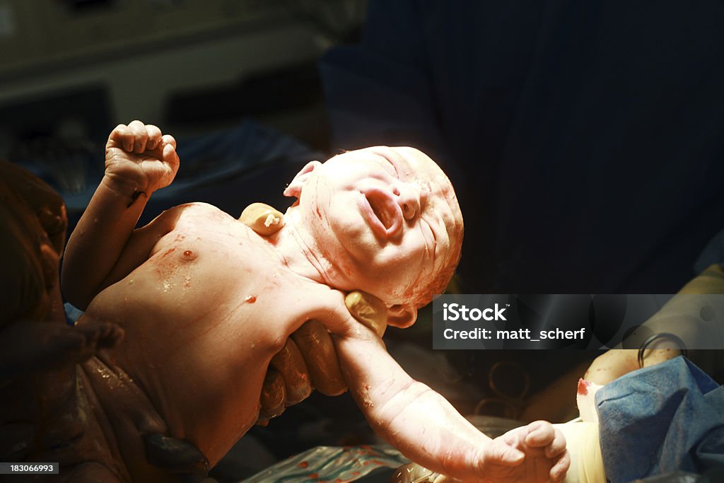 Recién nacido Baby - Foto de stock de Comadrona libre de derechos