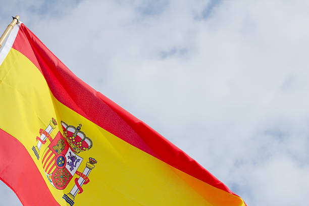 istock Crop of the spanish flag 183067731