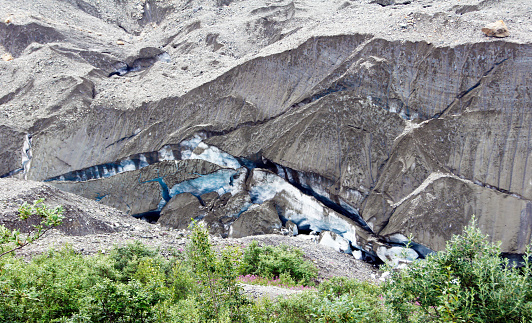 View of Worthington Glacier on highway near Valdez, Alaska in fall season.