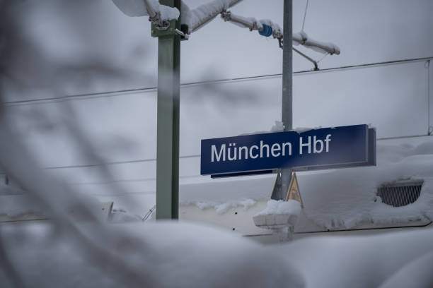 istock Fresh snow chaos in Munich 1830737464