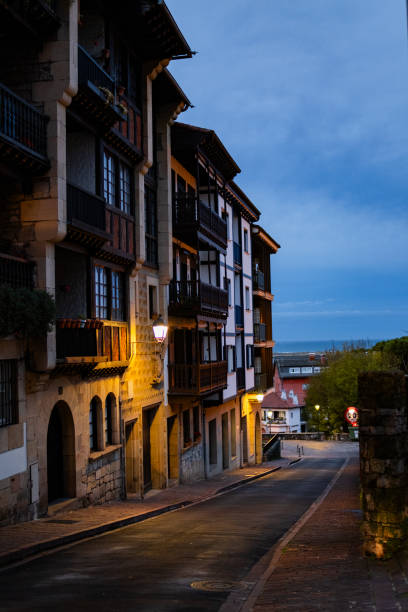 istock Quiet Hondarribia street: winter glow, solitude 1831205638