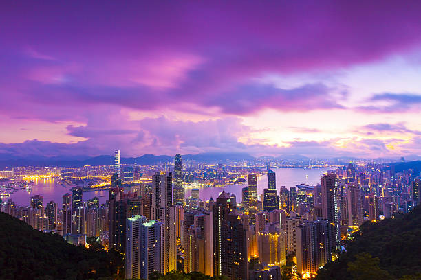 istock Hong Kong sunrise 183126585