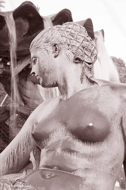 istock Neptune Fountain, Alexanderplatz Square, Berlin 183134782