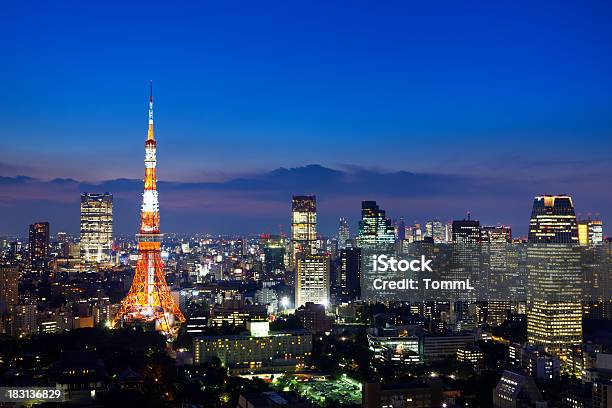 Tokio Wieża - zdjęcia stockowe i więcej obrazów Wieża Tokijska - Wieża Tokijska, Bez ludzi, Biznes