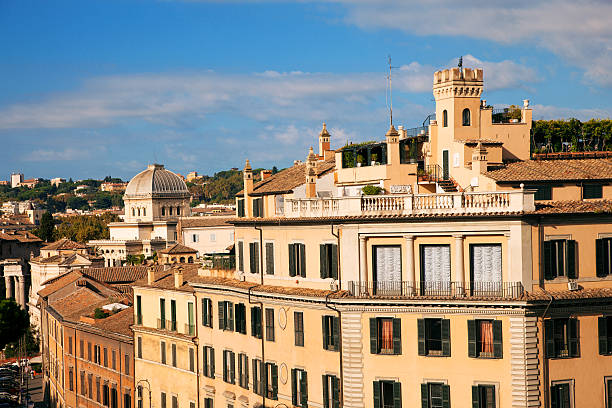 rom skyline - balcony rome window ornate zdjęcia i obrazy z banku zdjęć