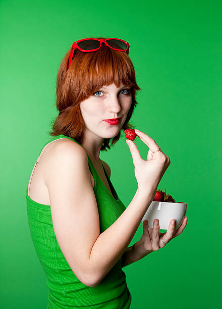 istock contemporary girl 183137443