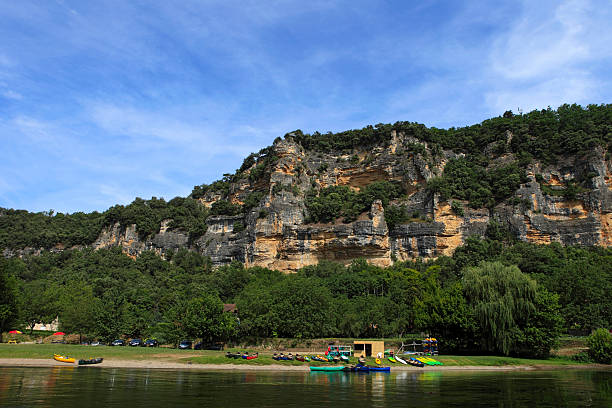 istock canoe rental along the Dordogne river 183140156