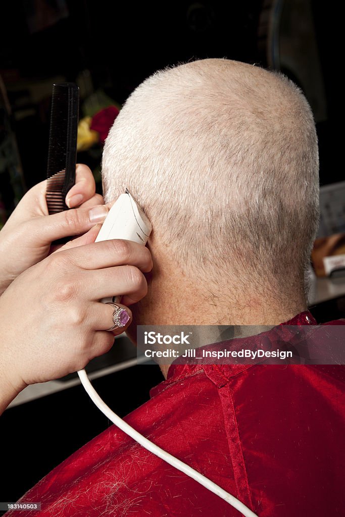 Men's Buzz Schnitt - Lizenzfrei Herrenfriseursalon Stock-Foto