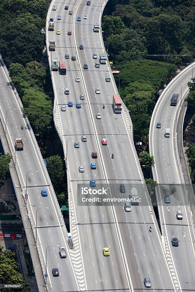 空からの眺めは、シンガポール、高架道路へ進みます。 - シンガポールのロイヤリティフリーストックフォト