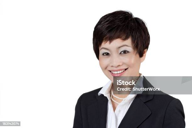 Mujer De Negocios Moderno Asiático Foto de stock y más banco de imágenes de Cultura china - Cultura china, Fondo blanco, Mujeres
