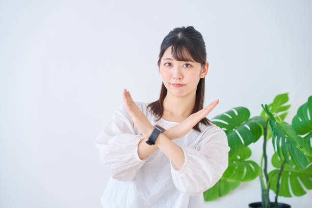 驚いた表情の若い女性 - ダメ ストックフォトと画像
