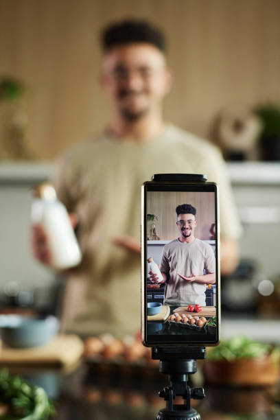 istock Food Blogger Making Video on Smartphone 1831810957