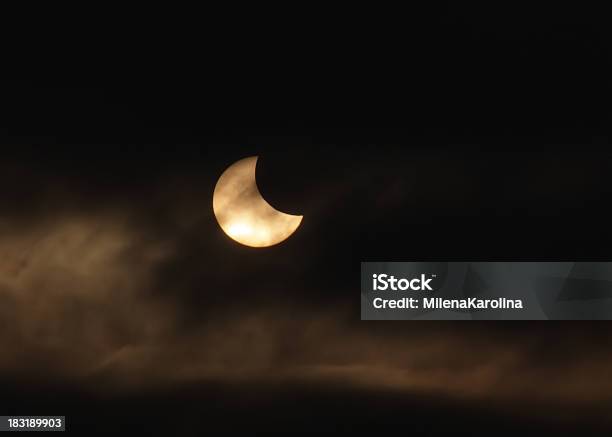 Foto de Eclipse Solar e mais fotos de stock de Cloudscape - Cloudscape, Céu - Vida Após a Morte, Espaço